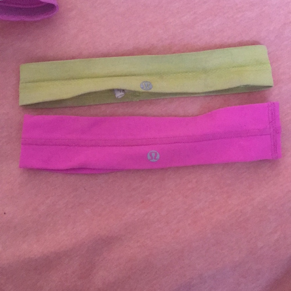 Two lululemon head bands